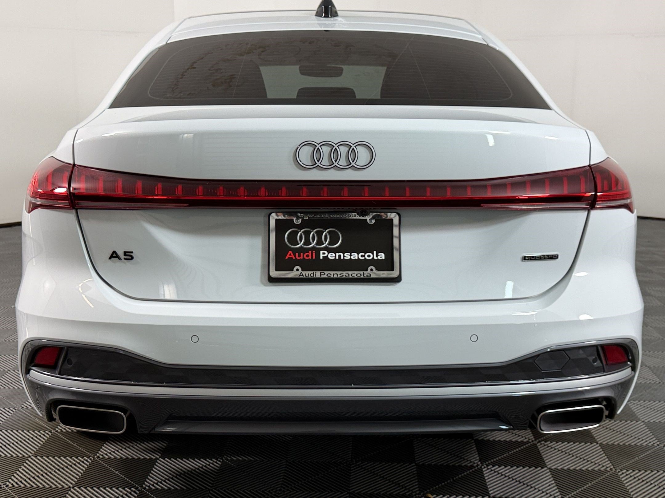 Used 2025 Audi A5 2.0T Premium Plus AWD/4WD image 8
