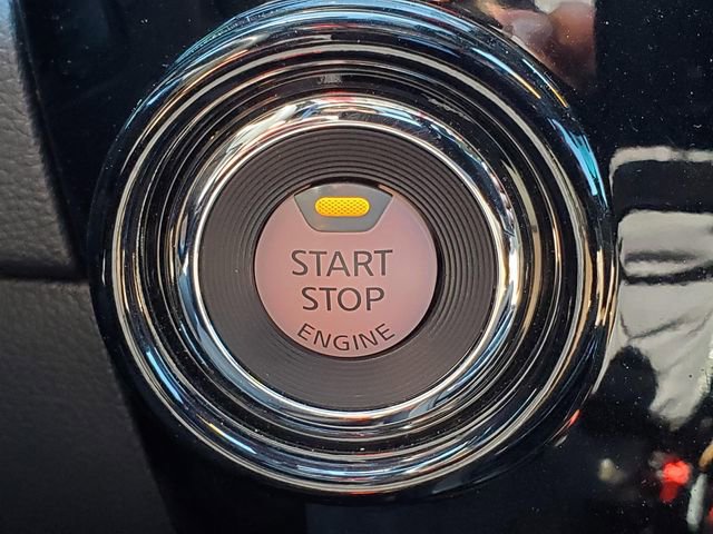 Used 2024 Nissan Titan Platinum Reserve w/ Moonroof Package image 24