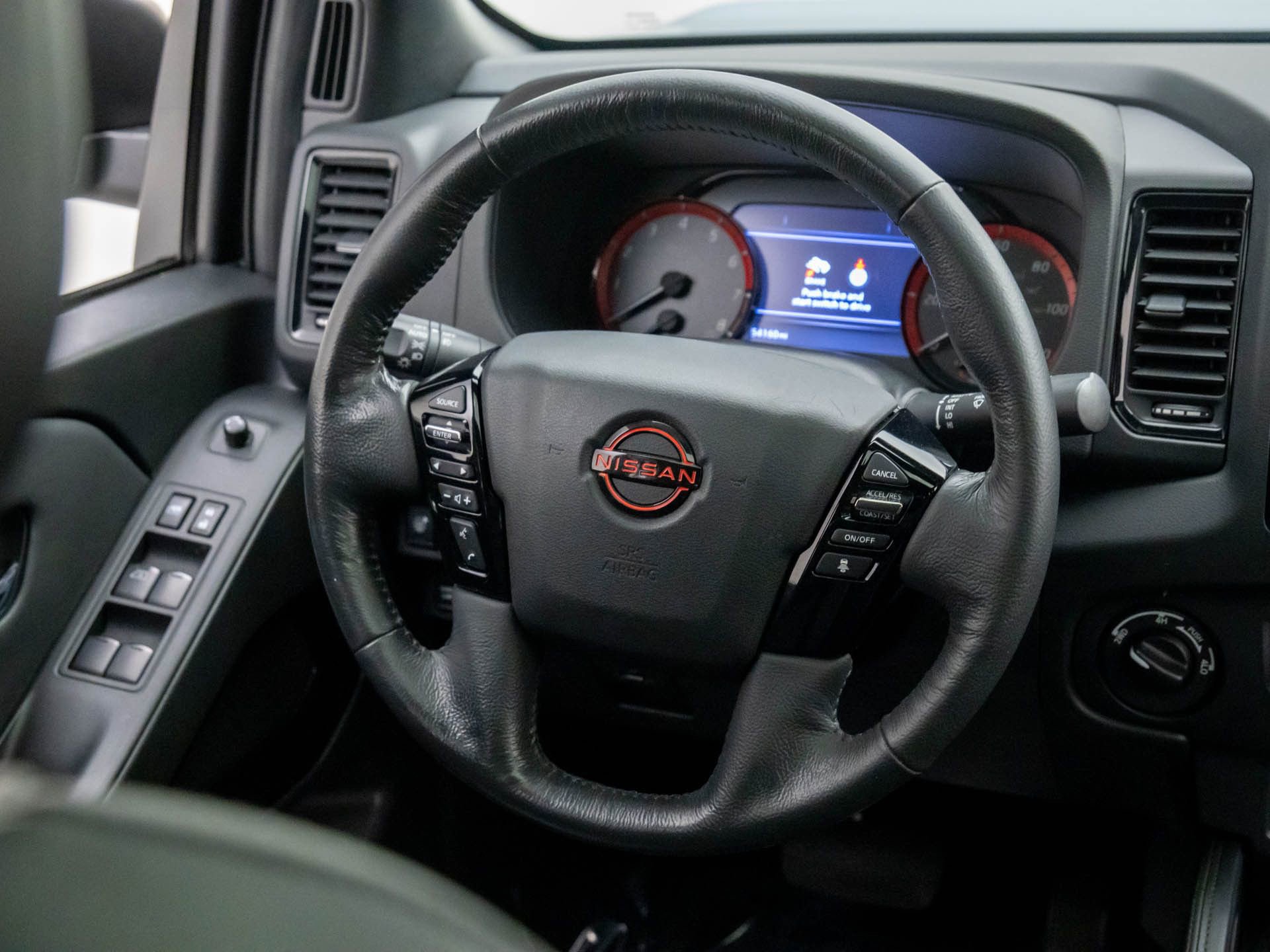 Used 2022 Nissan Frontier PRO-4X w/ Pro-4X Premium Package image 12