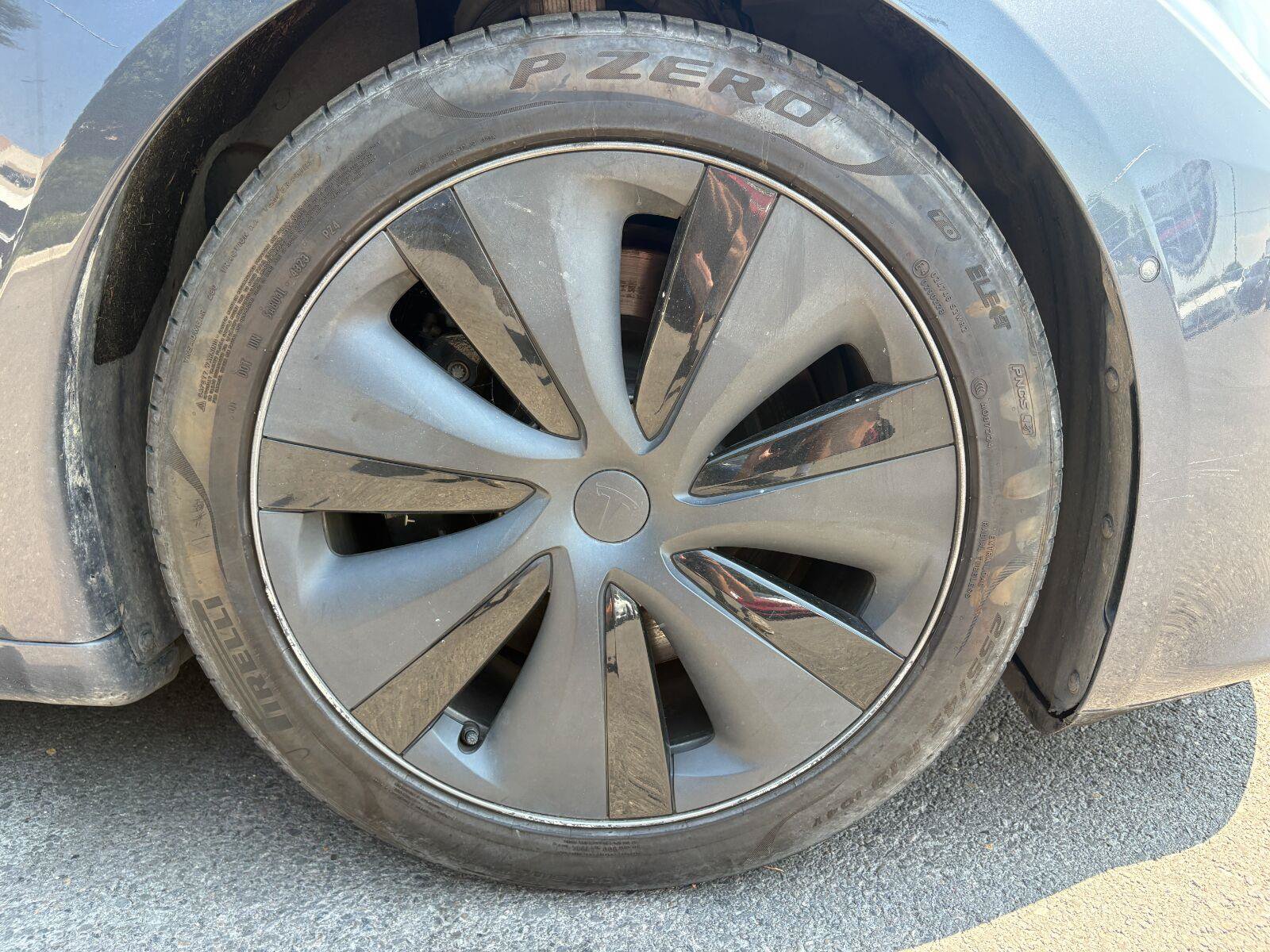 Used 2022 Tesla Model S Plaid AWD/4WD image 26