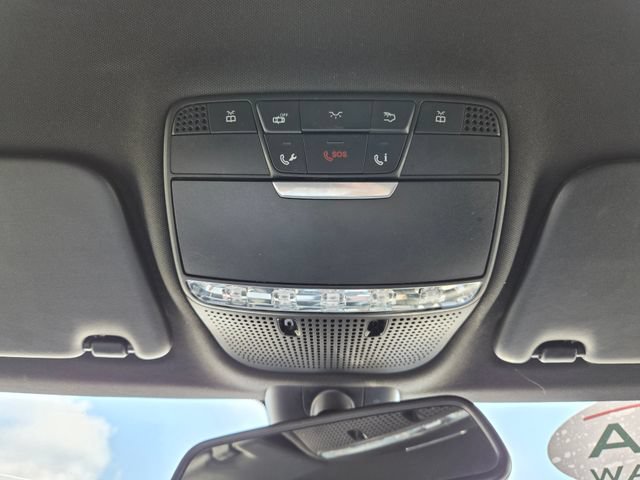 Used 2015 Mercedes-Benz C 300 4MATIC Sedan image 26