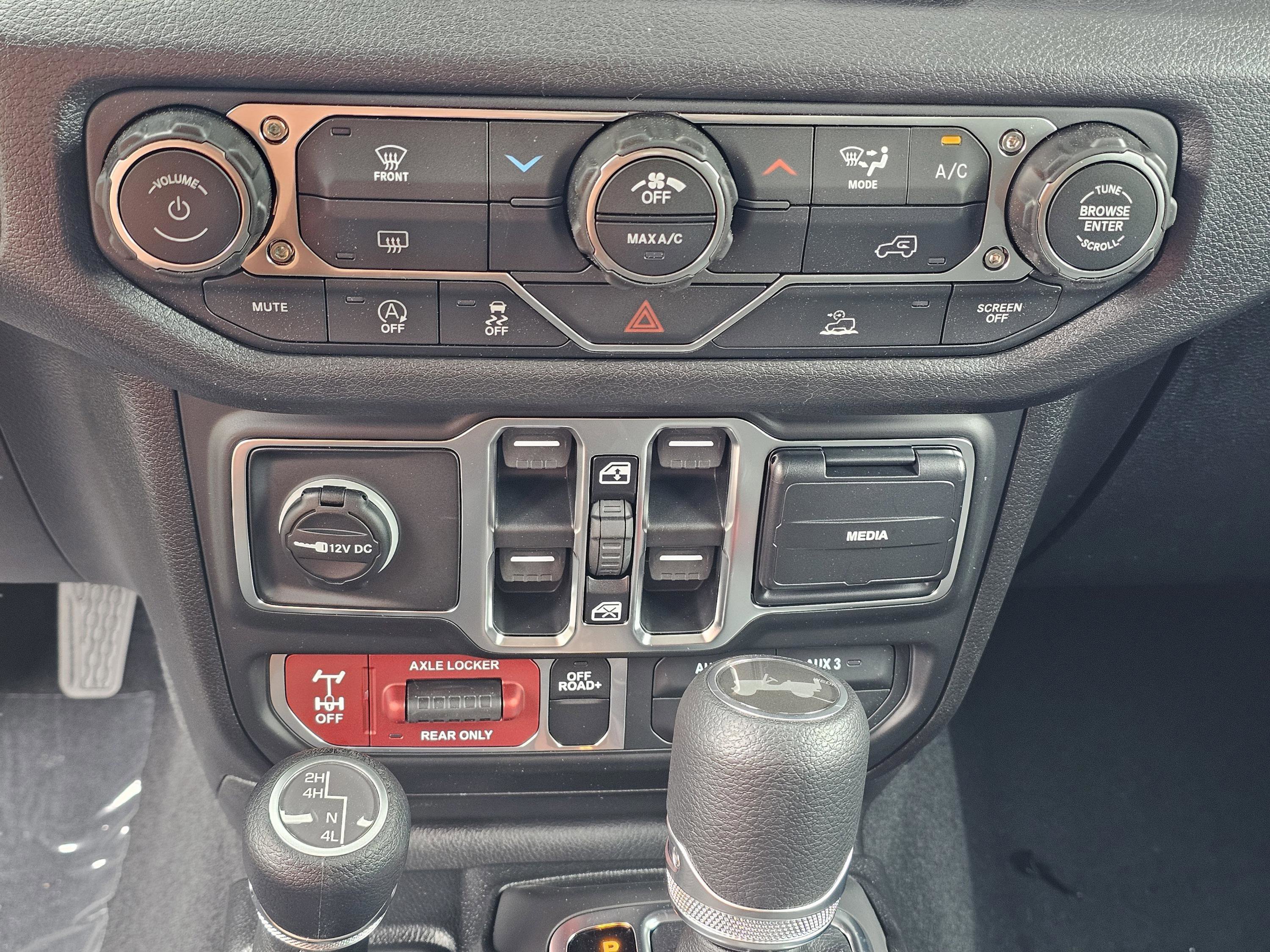 New 2026 Jeep Wrangler Unlimited Sport AWD/4WD image 29