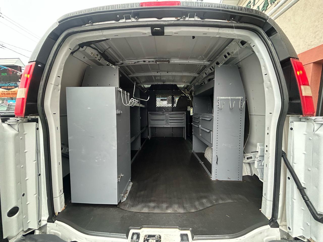 Used 2012 Chevrolet Express 2500 RWD image 13