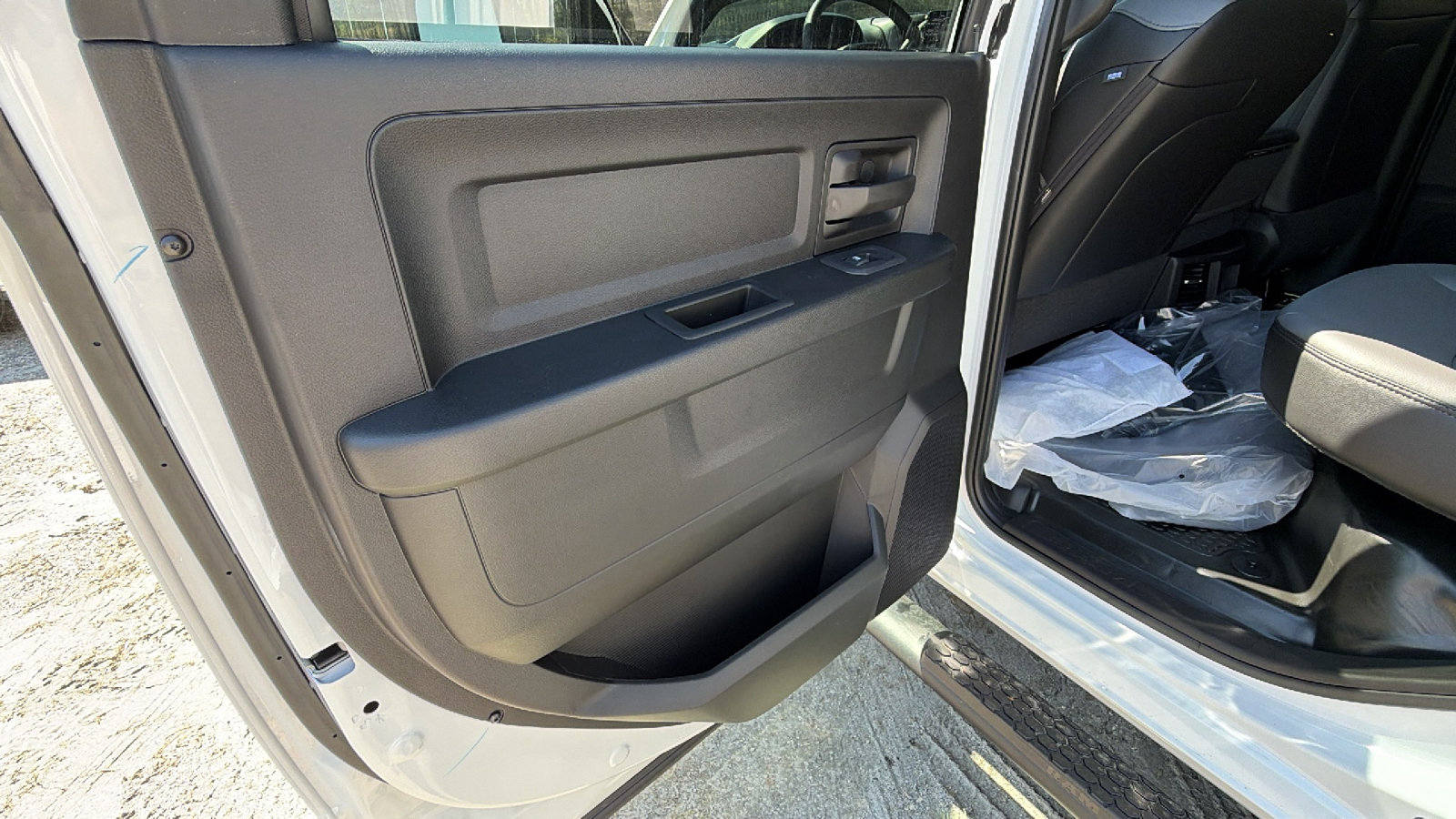 New 2026 RAM 2500 Tradesman AWD/4WD image 18
