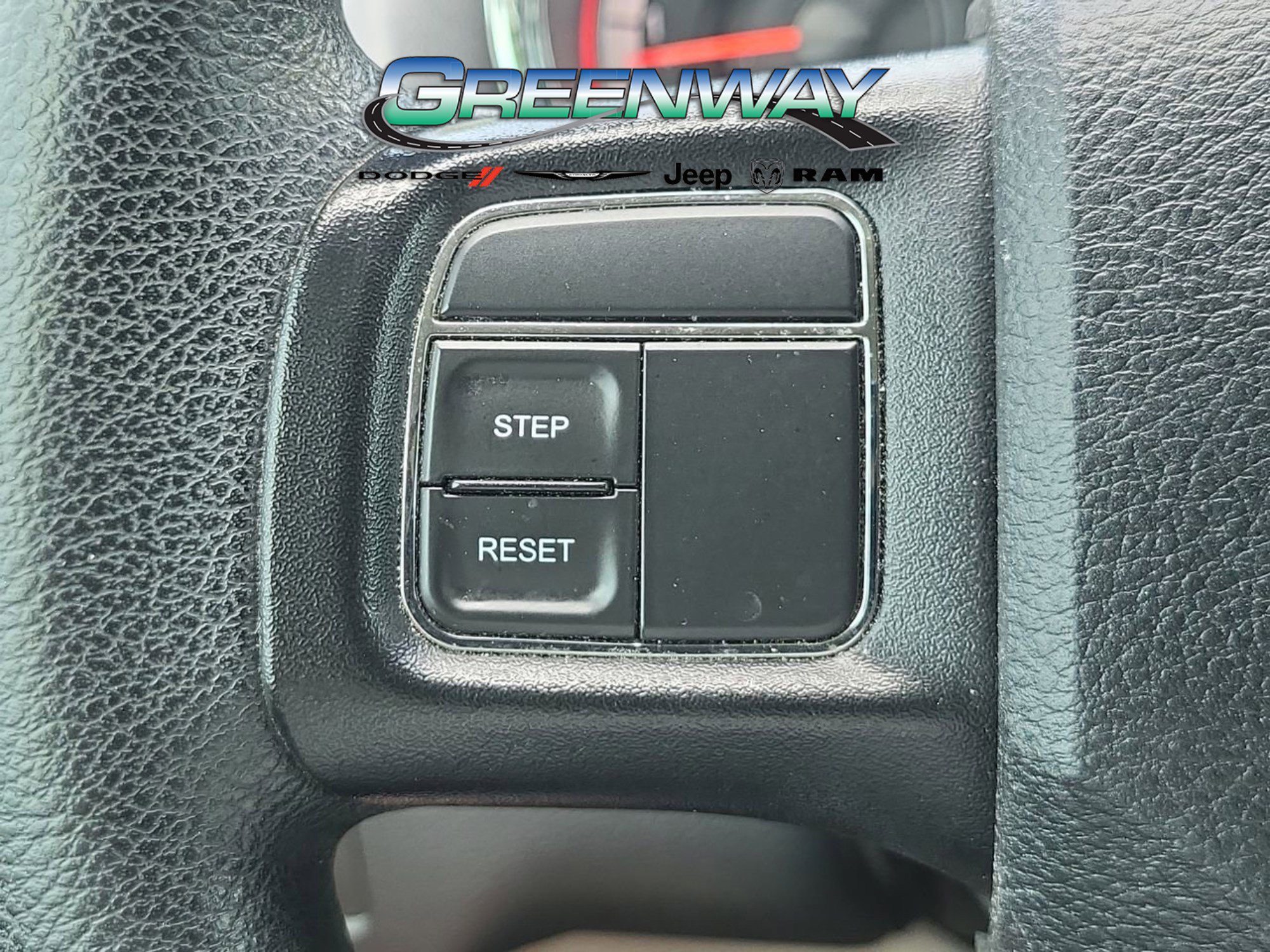 Used 2019 Dodge Grand Caravan SE FWD image 22