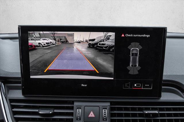 Certified 2025 Audi Q5 2.0T Premium image 17