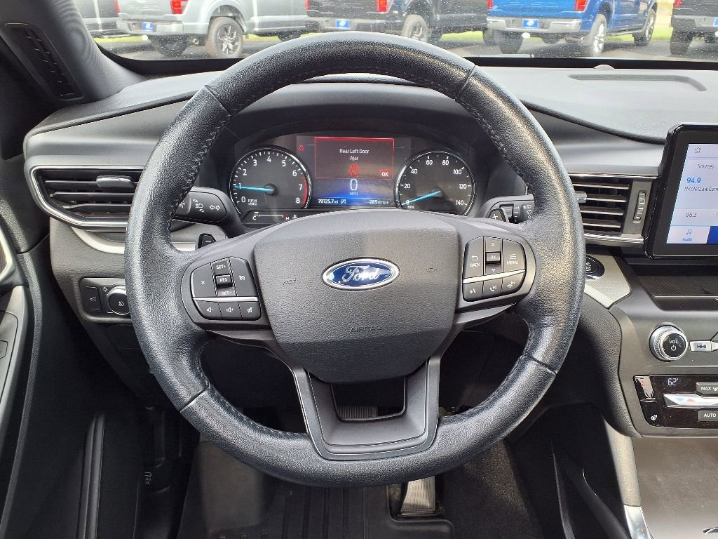 Certified 2020 Ford Explorer XLT w/ Equipment Group 202A image 24
