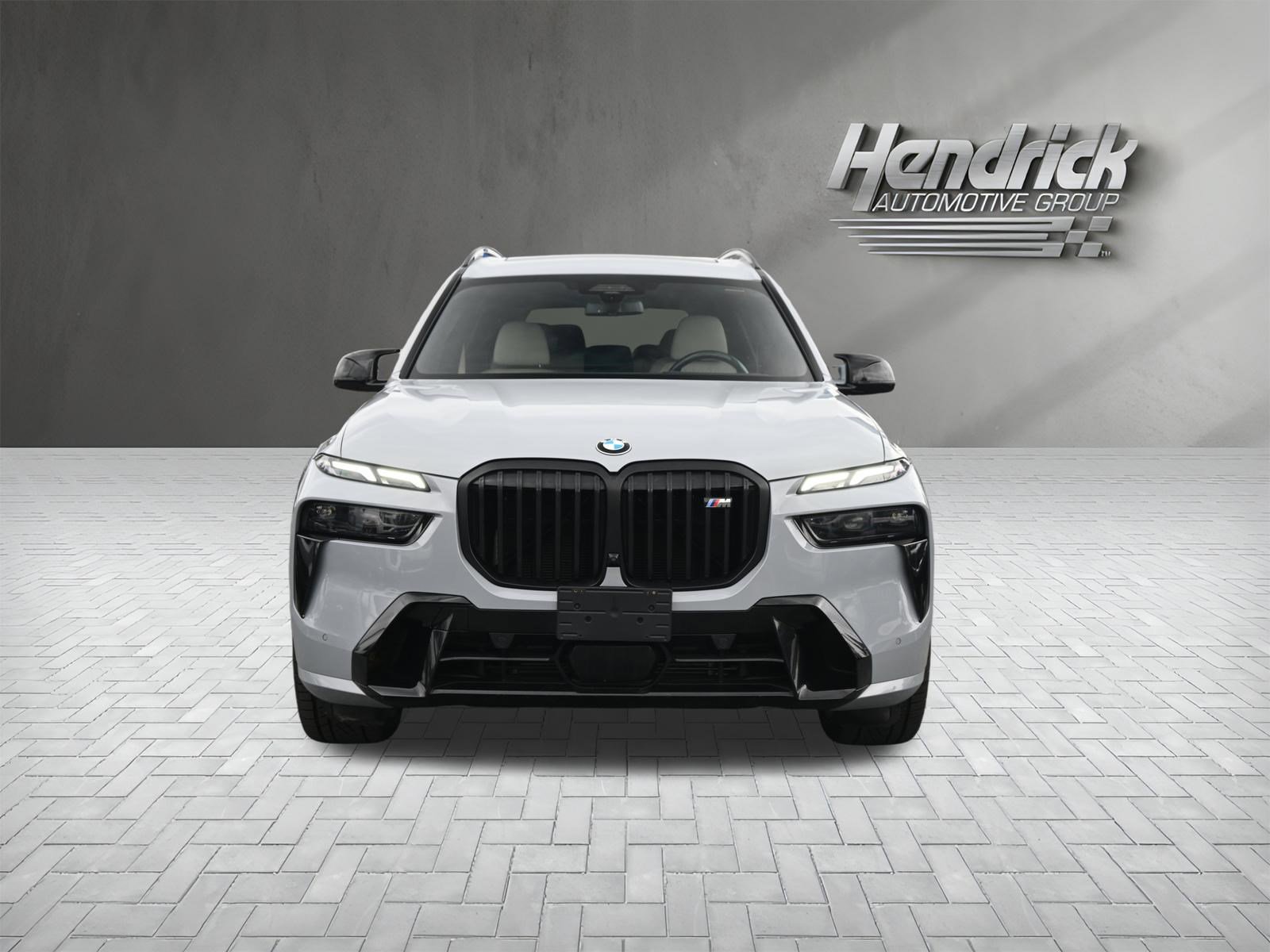 Used 2024 BMW X7 M60i w/ Executive Package AWD/4WD image 3
