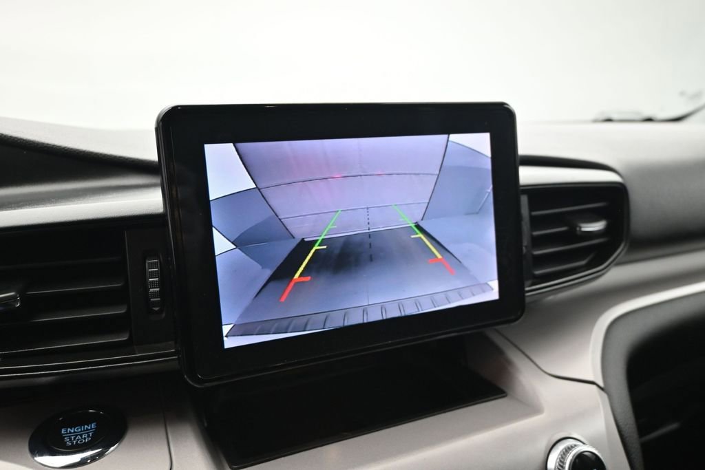 Used 2023 Ford Explorer XLT RWD image 16
