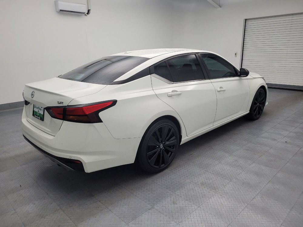 Used 2020 Nissan Altima 2.5 SR FWD image 10
