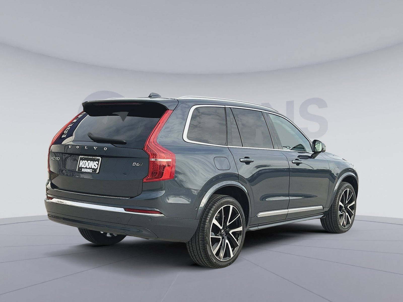 Certified 2023 Volvo XC90 B6 Plus w/ Protection Package Premier image 7