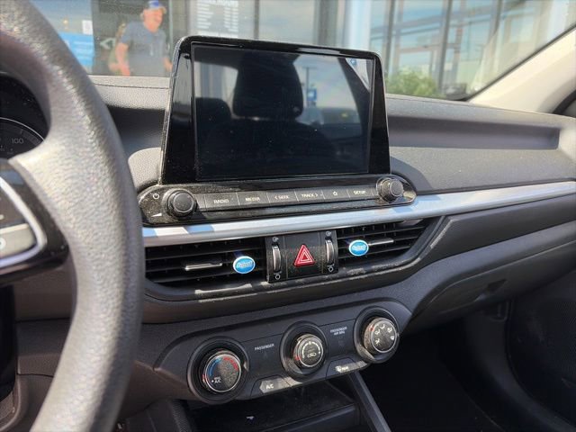 Certified 2024 Kia Forte LXS w/ LXS Technology Package FWD image 14