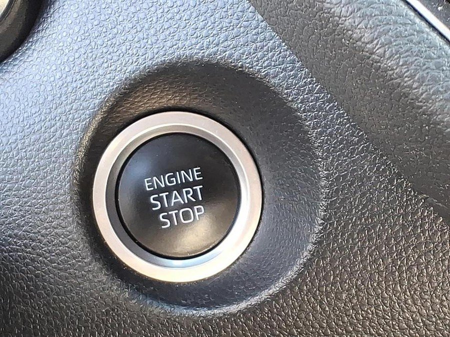 Used 2022 Toyota Corolla Cross XLE AWD/4WD image 23