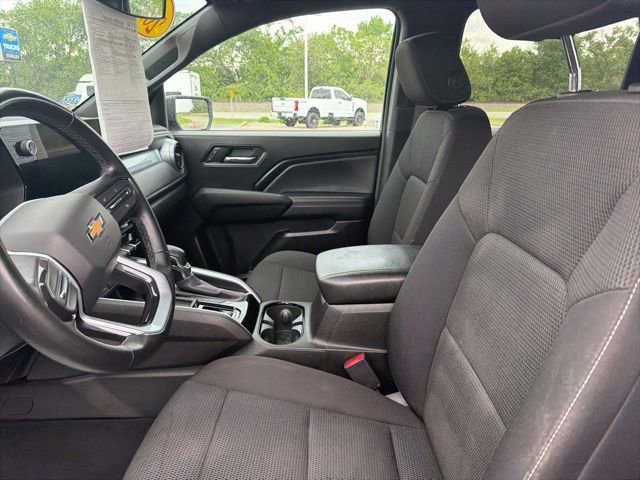 Used 2024 Chevrolet Colorado LT w/ LPO, Dark Essentials Package RWD image 10