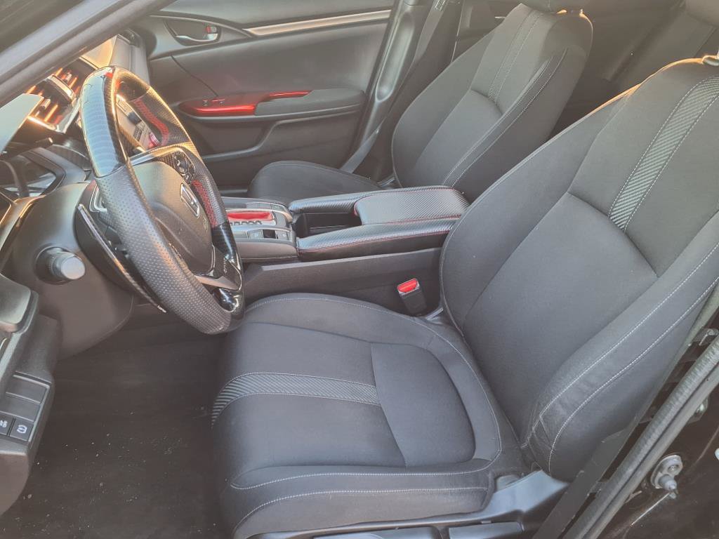Used 2018 Honda Civic Sport image 10