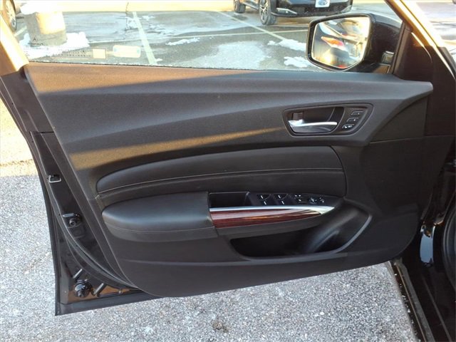 Used 2015 Acura TLX V6 image 11