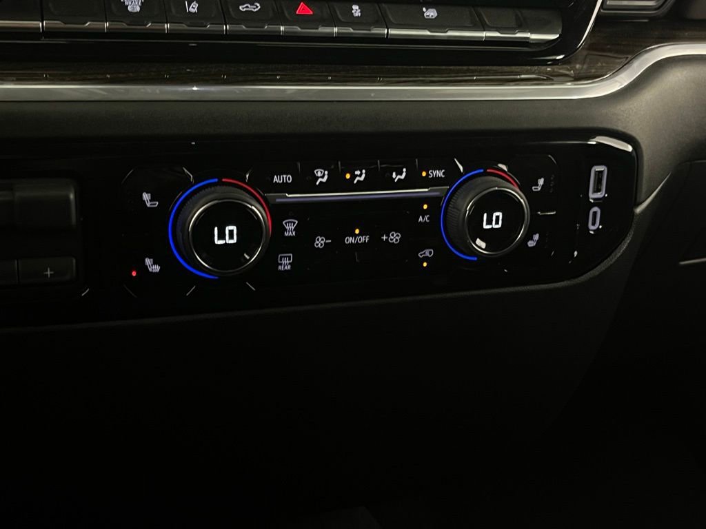 Used 2025 Chevrolet Silverado 2500 LT w/ Convenience Package image 22