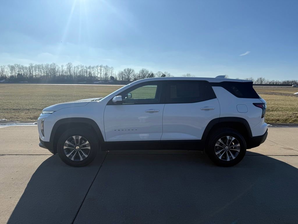 New 2026 Chevrolet Equinox LT w/ Convenience Package II image 9