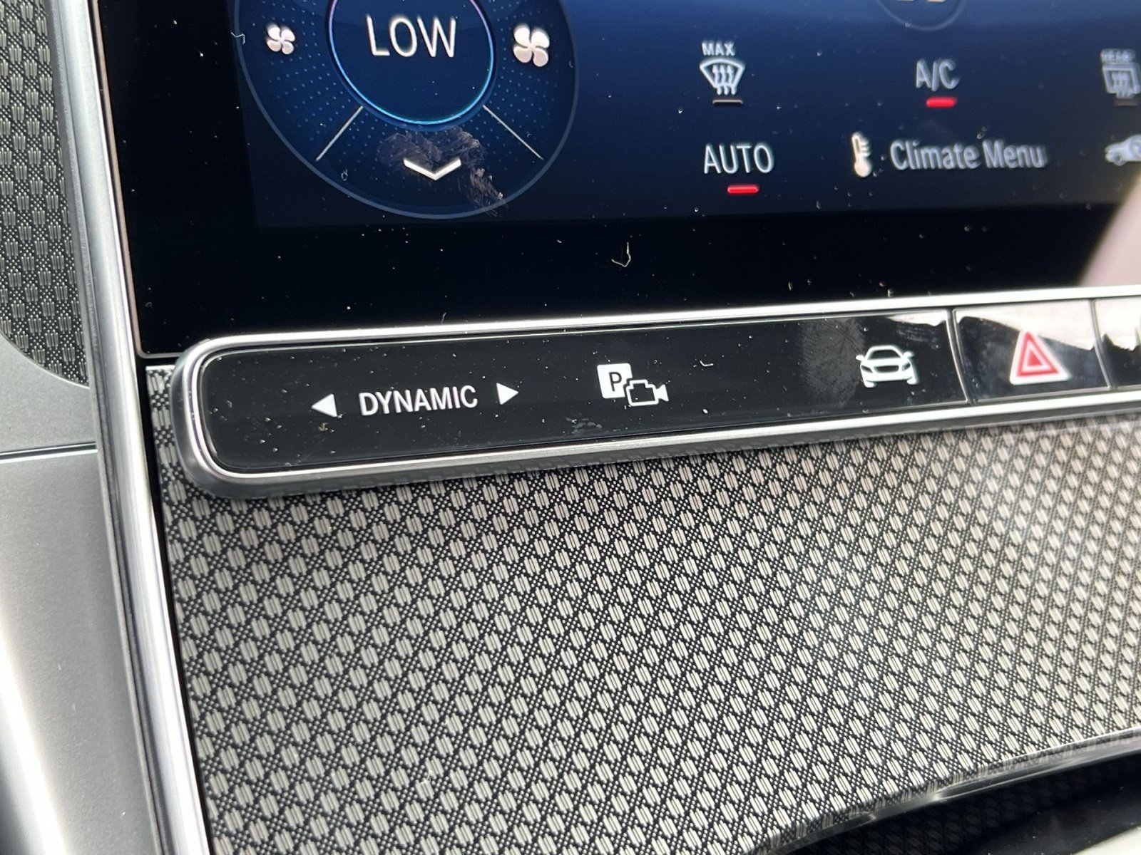 New 2027 Mercedes-Benz CLE 450 4MATIC Coupe image 40