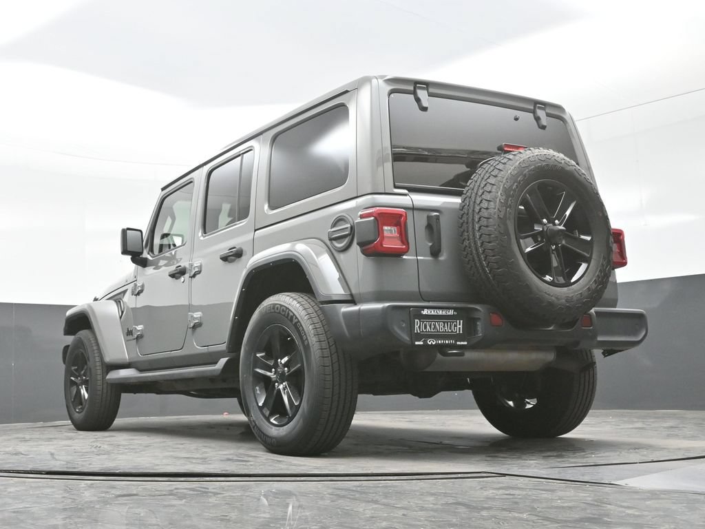 Used 2023 Jeep Wrangler Unlimited Sahara AWD/4WD image 29