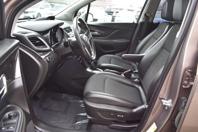 Used 2015 Buick Encore FWD image 13
