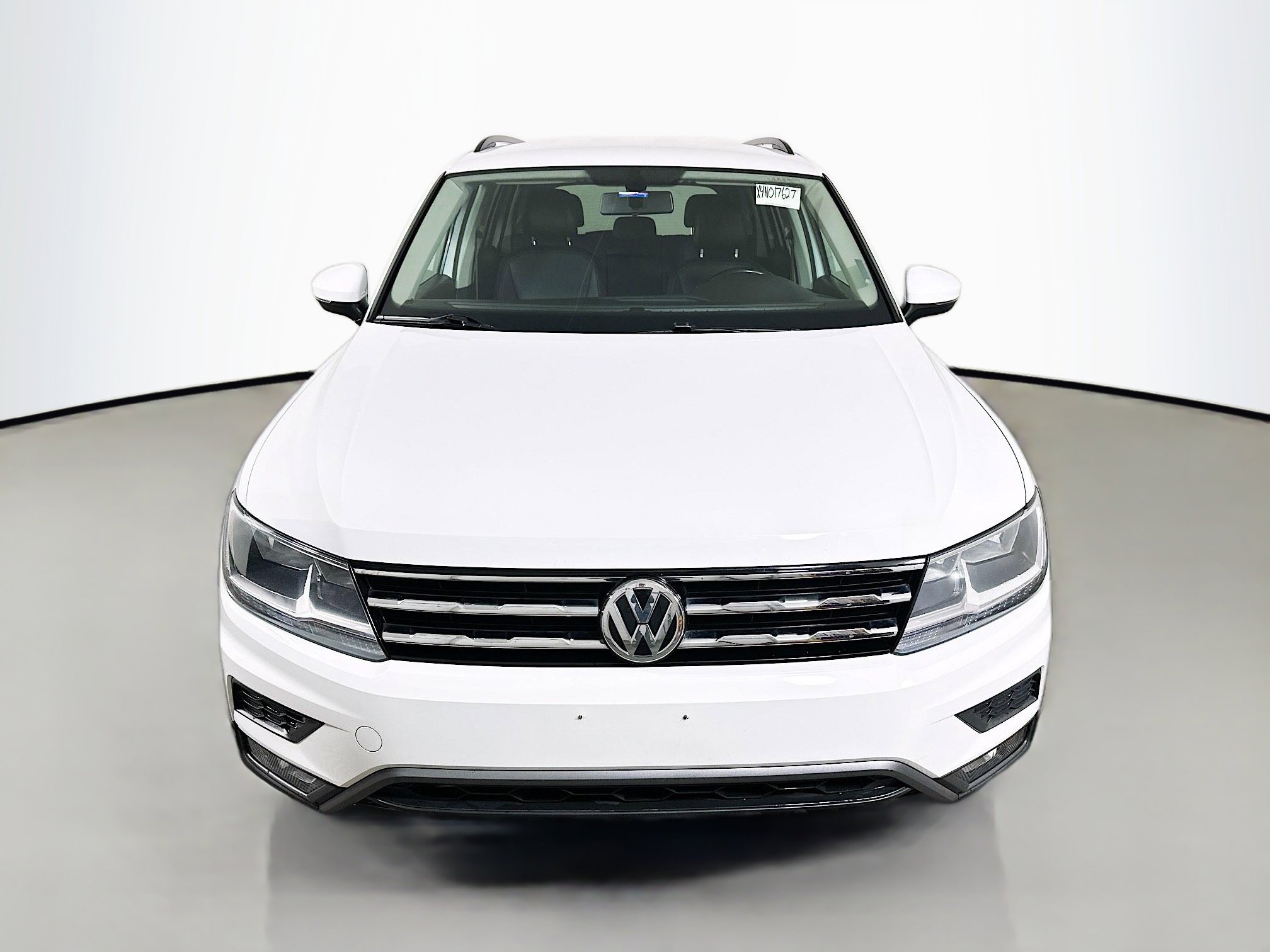 Used 2018 Volkswagen Tiguan SE w/ Front Fog Lights Package FWD image 6