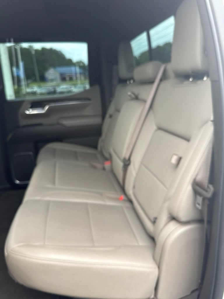 Used 2022 GMC Sierra 1500 SLT w/ SLT Premium Plus Package AWD/4WD image 22