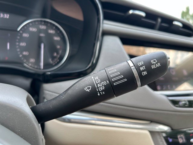 Used 2022 Cadillac XT5 Premium Luxury AWD/4WD image 25