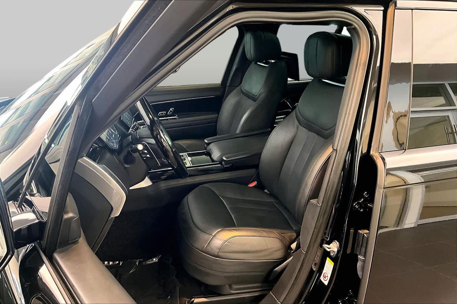 Used 2023 Land Rover Range Rover Autobiography AWD/4WD image 22