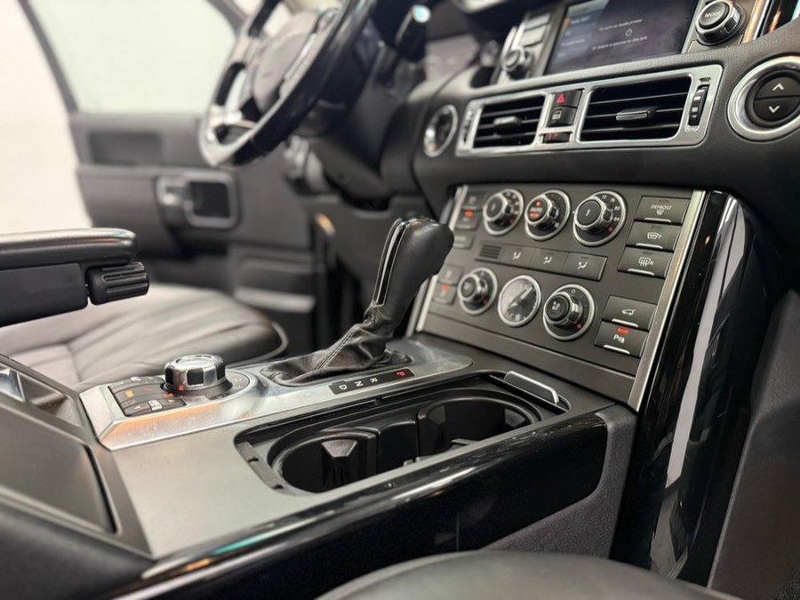 Used 2011 Land Rover Range Rover Supercharged AWD/4WD image 66