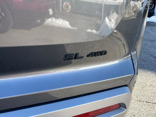 Certified 2023 Nissan Pathfinder SL w/ Lighting Package (N92) image 28