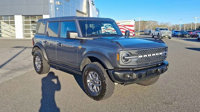 Certified 2025 Ford Bronco Badlands AWD/4WD image 2