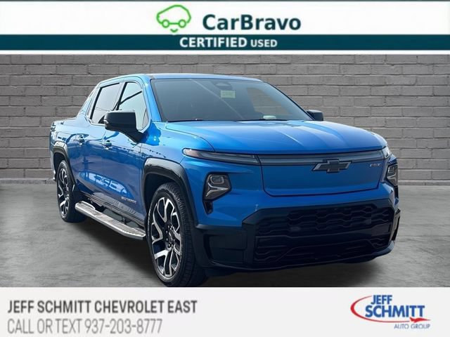 Certified 2025 Chevrolet Silverado EV RST AWD/4WD image 1
