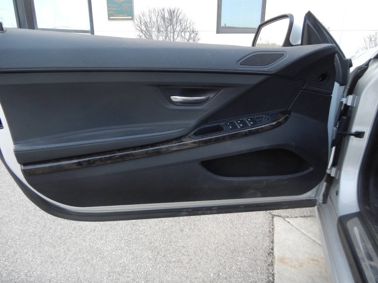 Used 2012 BMW 640i Convertible RWD image 26