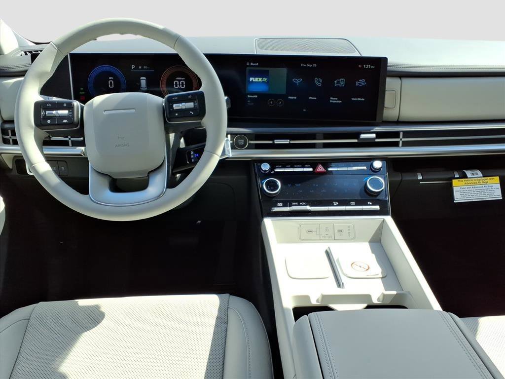 Used 2026 Hyundai Santa Fe SEL image 7