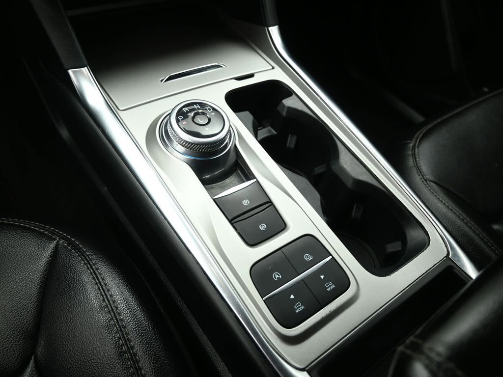 Certified 2021 Ford Explorer XLT image 16