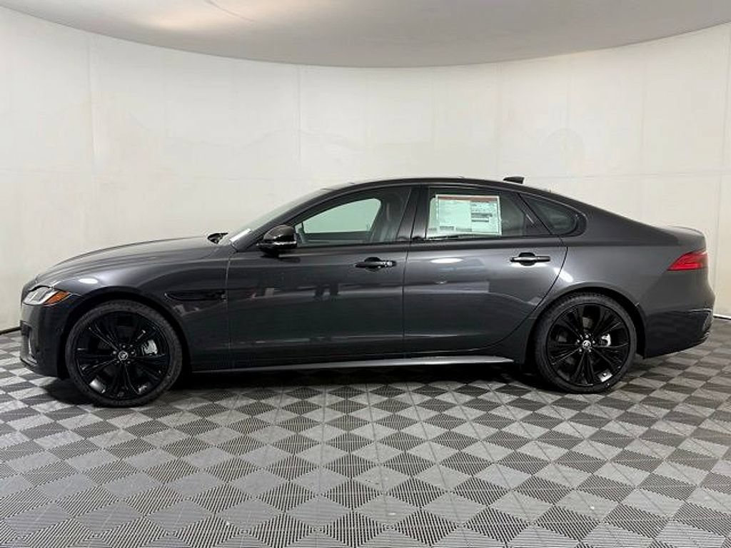 New 2024 Jaguar XF R-Dynamic SE AWD/4WD image 3