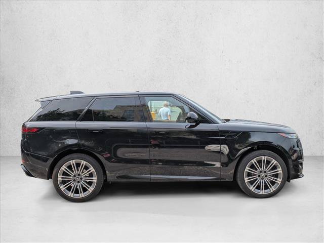 Used 2024 Land Rover Range Rover Sport Dynamic SE AWD/4WD image 4
