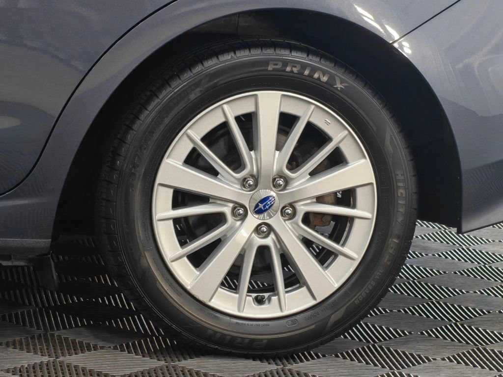 Used 2017 Subaru Impreza 2.0i Premium AWD/4WD image 39