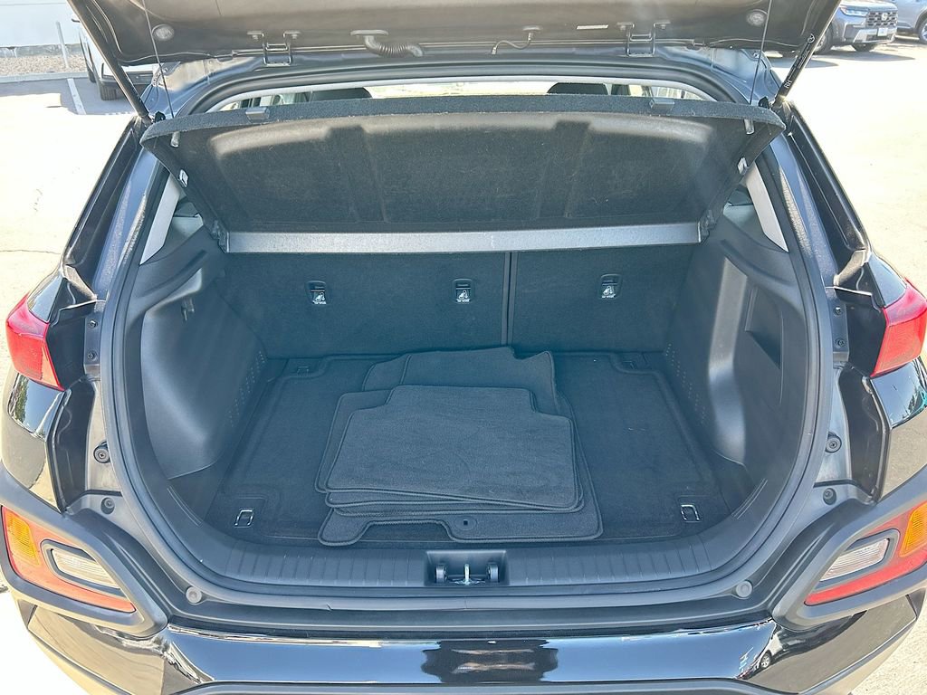 Used 2018 Hyundai Kona SE FWD image 23