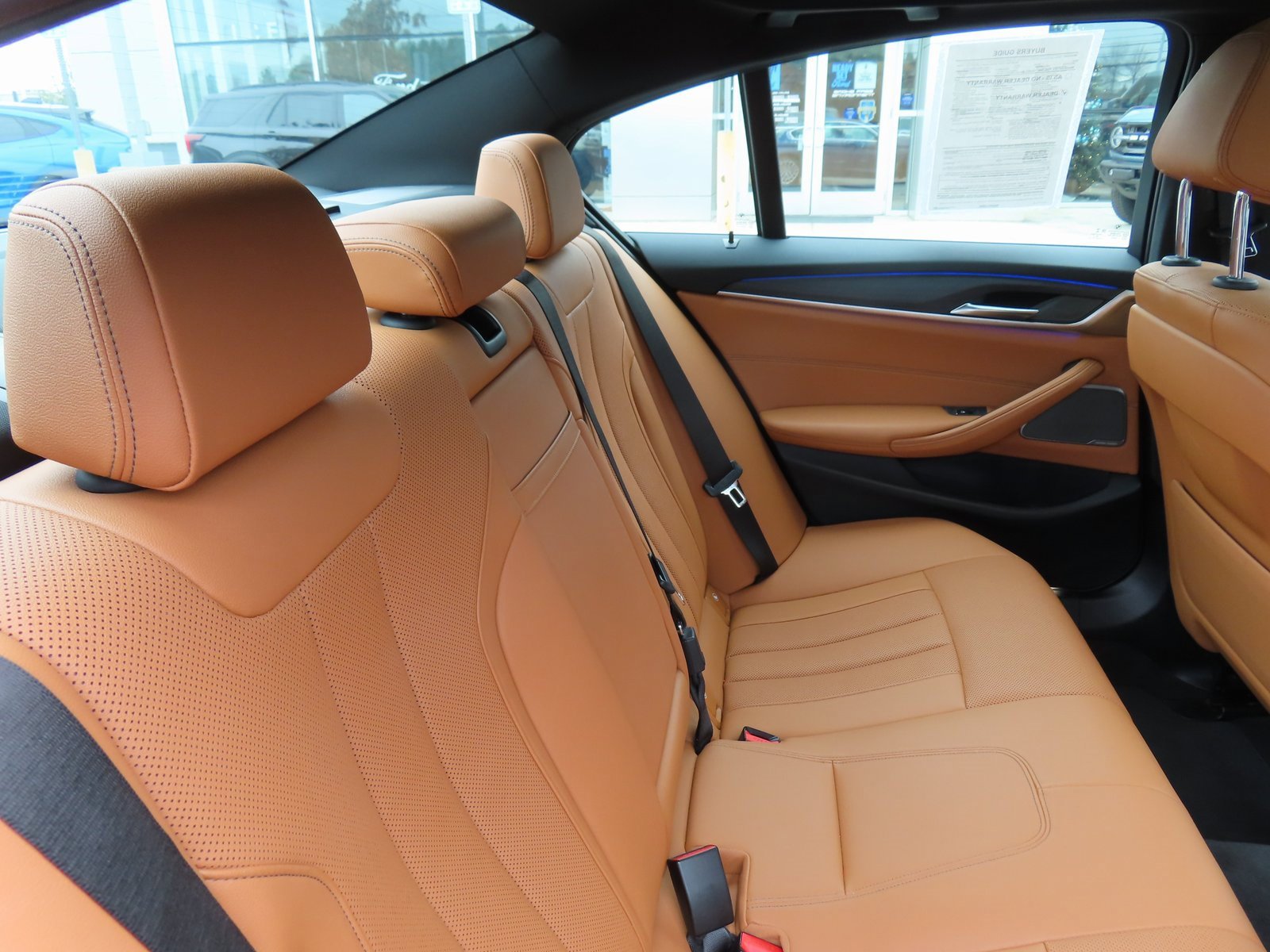 Used 2021 BMW 530i xDrive w/ Premium Package image 38