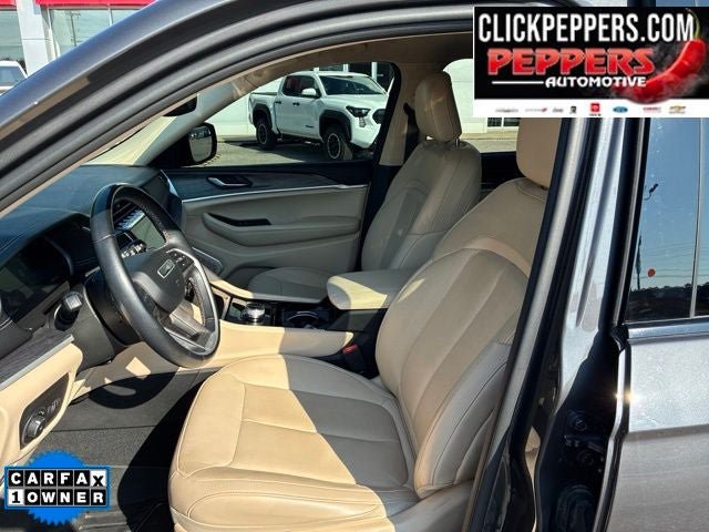 Used 2022 Jeep Grand Cherokee L Limited RWD image 12