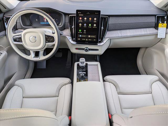 New 2026 Volvo XC90 B6 Ultra w/ Protection Package image 16