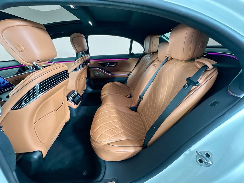 Used 2021 Mercedes-Benz S 580 4MATIC Sedan image 25