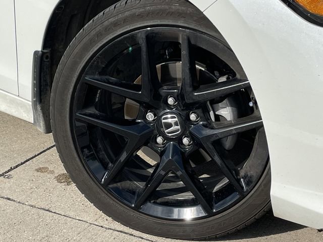 Certified 2025 Honda Civic Sport image 9