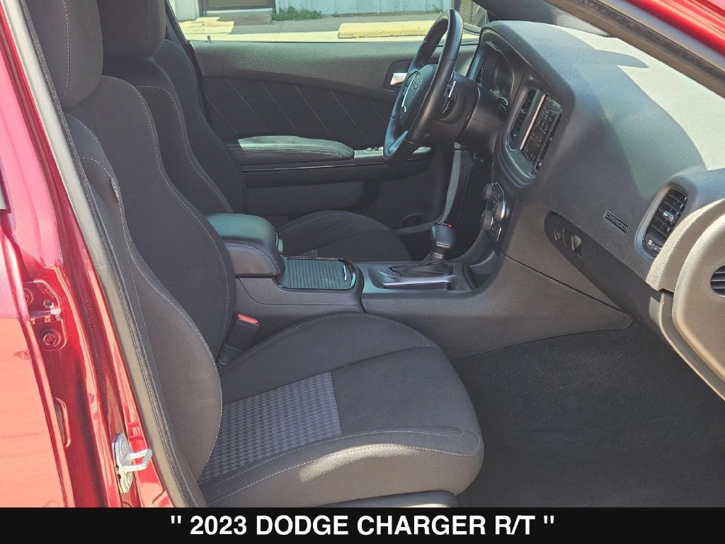 Used 2023 Dodge Charger R/T w/ Blacktop Package RWD image 28