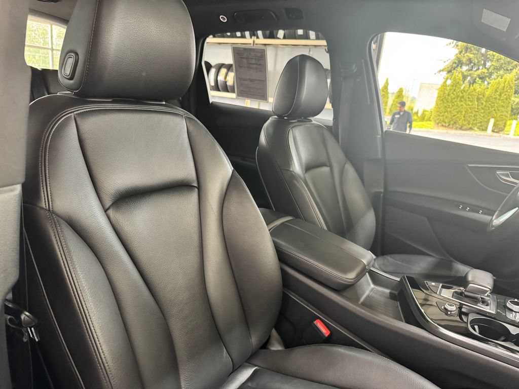 Used 2019 Audi Q7 3.0T Premium Plus w/ Premium Plus Package AWD/4WD image 29