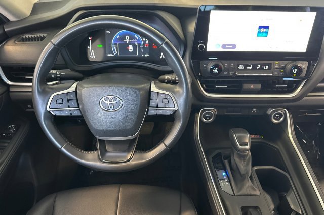 Used 2024 Toyota Grand Highlander AWD Hybrid image 18