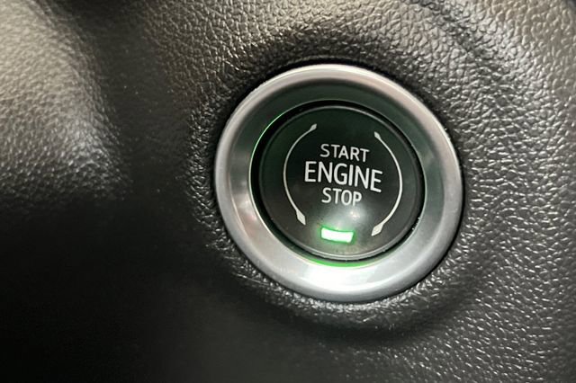 Used 2023 Chevrolet Silverado 1500 Custom image 25