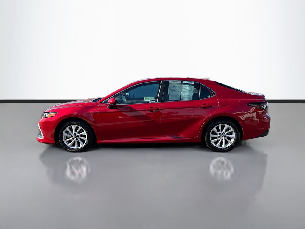 Used 2024 Toyota Camry LE FWD image 8